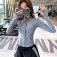 thumbnail image 2 of Chaqueta deportiva de manga larga para mujer, camisa de Yoga y Fitness con cremallera, Top cálido para gimnasio, ropa deportiva para correr, abrigos, ropa de entrenamiento para mujer, 2 of 5
