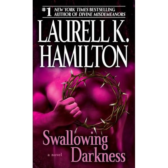 Pre-Owned Swallowing Darkness: 7 (Merry Gentry) Paperback