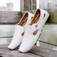 thumbnail image 2 of Mocasines de moda para hombre 2021, nuevos zapatos planos casuales para hombre, antideslizantes, suaves y cómodos, mocasines de conducción para hombre, tamaño grande (26,5 cm), 2 of 4