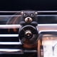 thumbnail image 2 of Ambientador para coche con forma de oso piloto, con hélice giratoria y salida de fragancia, diseño magnético, accesorios para coche, difusor de perfume para interior., 2 of 5