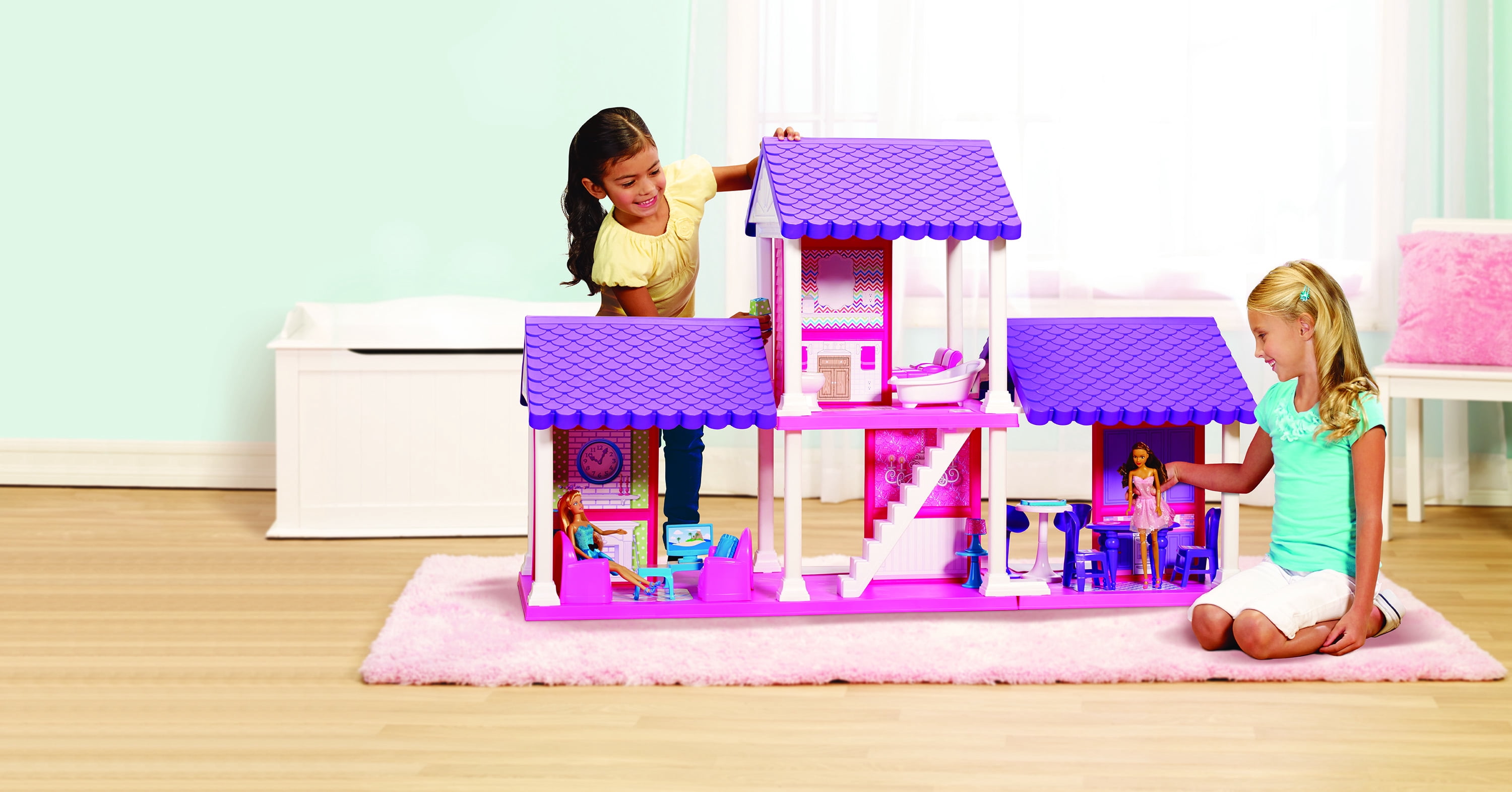 American Plastic Toys 4-Room Dollhouse 