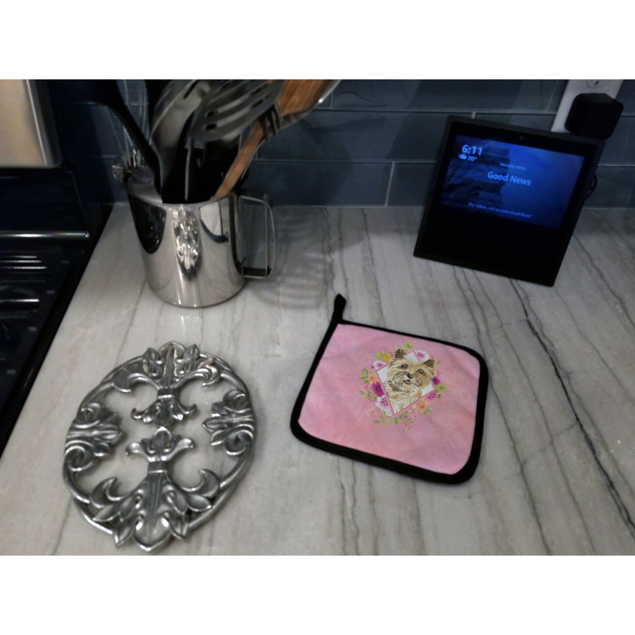 Carolines Treasures CK4250PTHD Cairn Terrier Pink Flowers Pair of Pot Holders, 7.5HX7.5W, multicolor