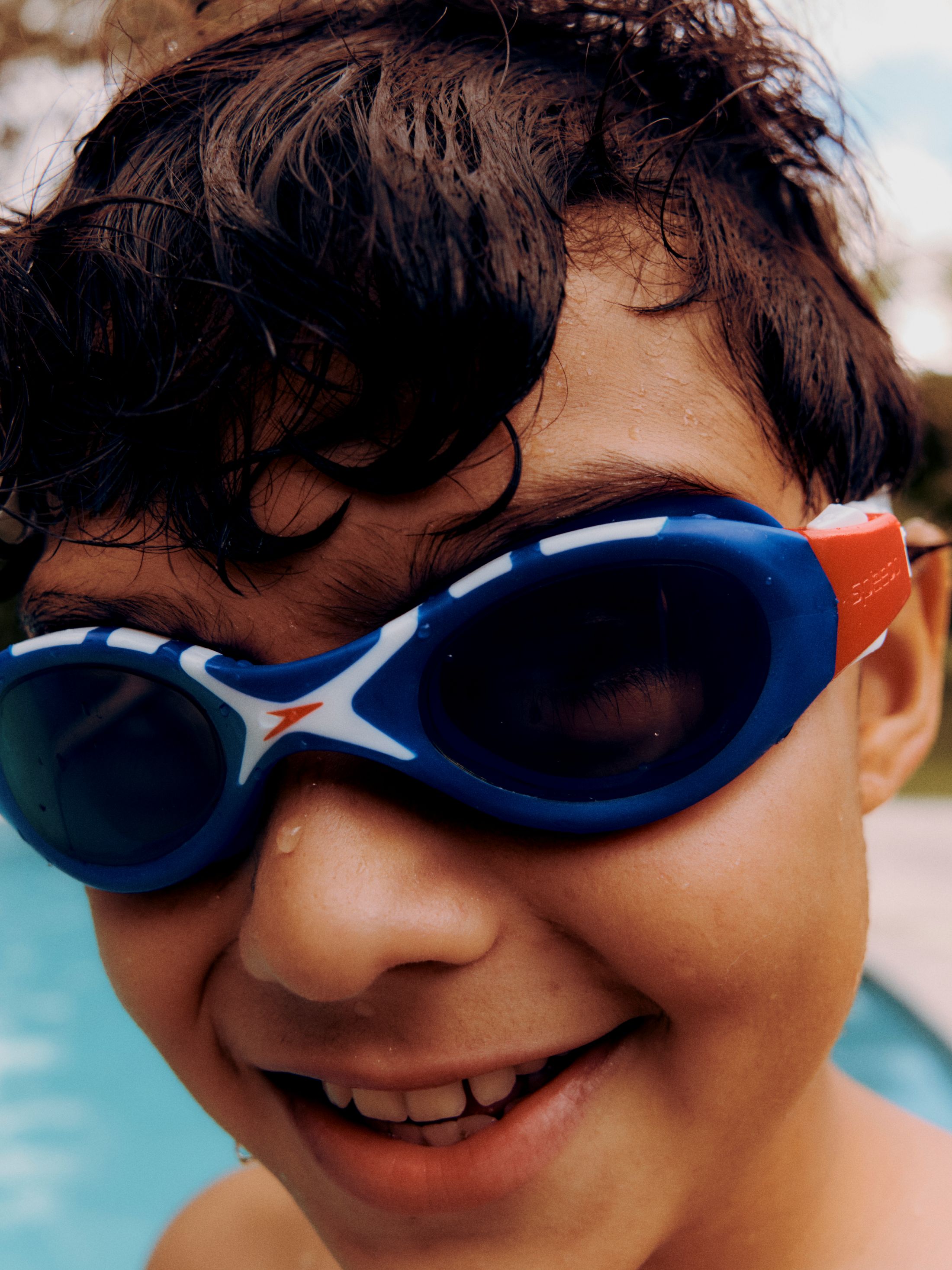 Speedo Junior Seabreeze Swim Goggle, Ages 6-12 photo 2