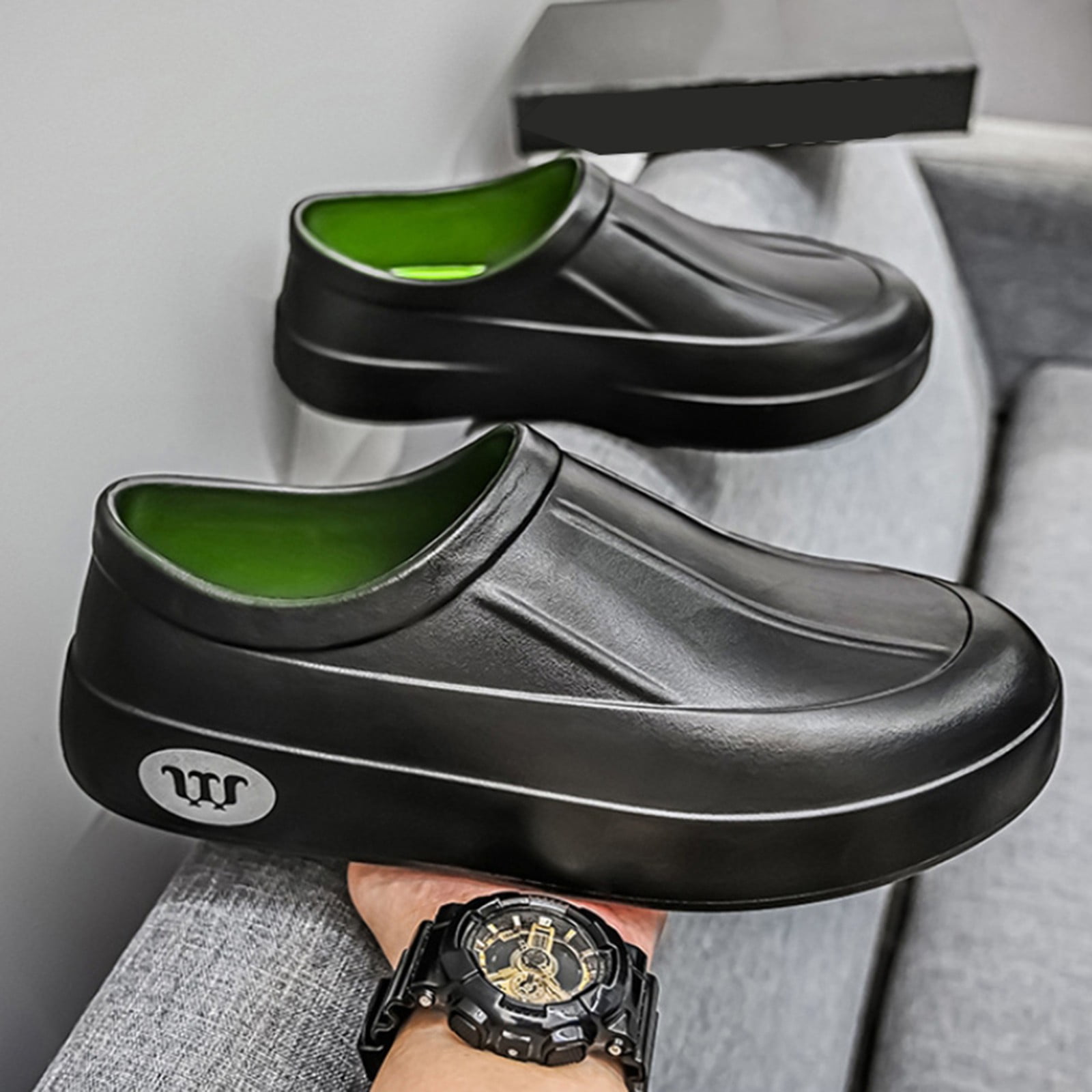 Dakaela Chef Shoes for Men Women Non Slip Oil Resistant Waterproof Lightweight Kitchen Work Clogs