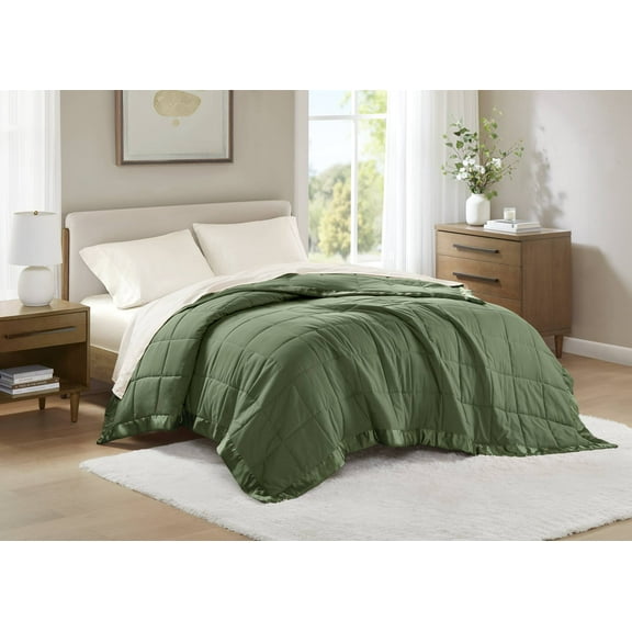 1 PCS Twin Lightweight Down Alternative Blanket with Satin Trim Green