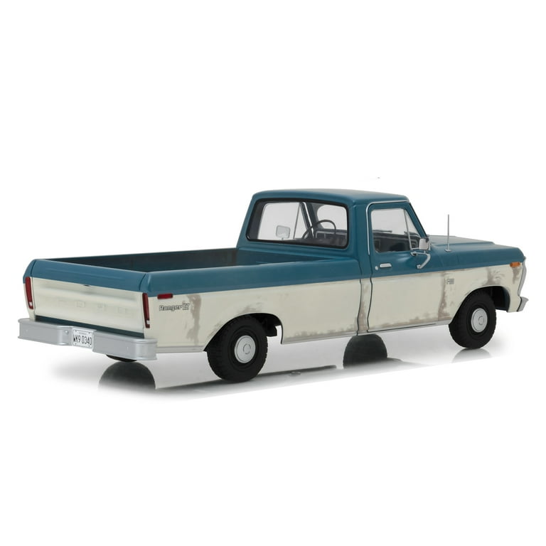 1973 Ford F-100 Ranger XLT Pickup Truck Blue and Cream (Weathered