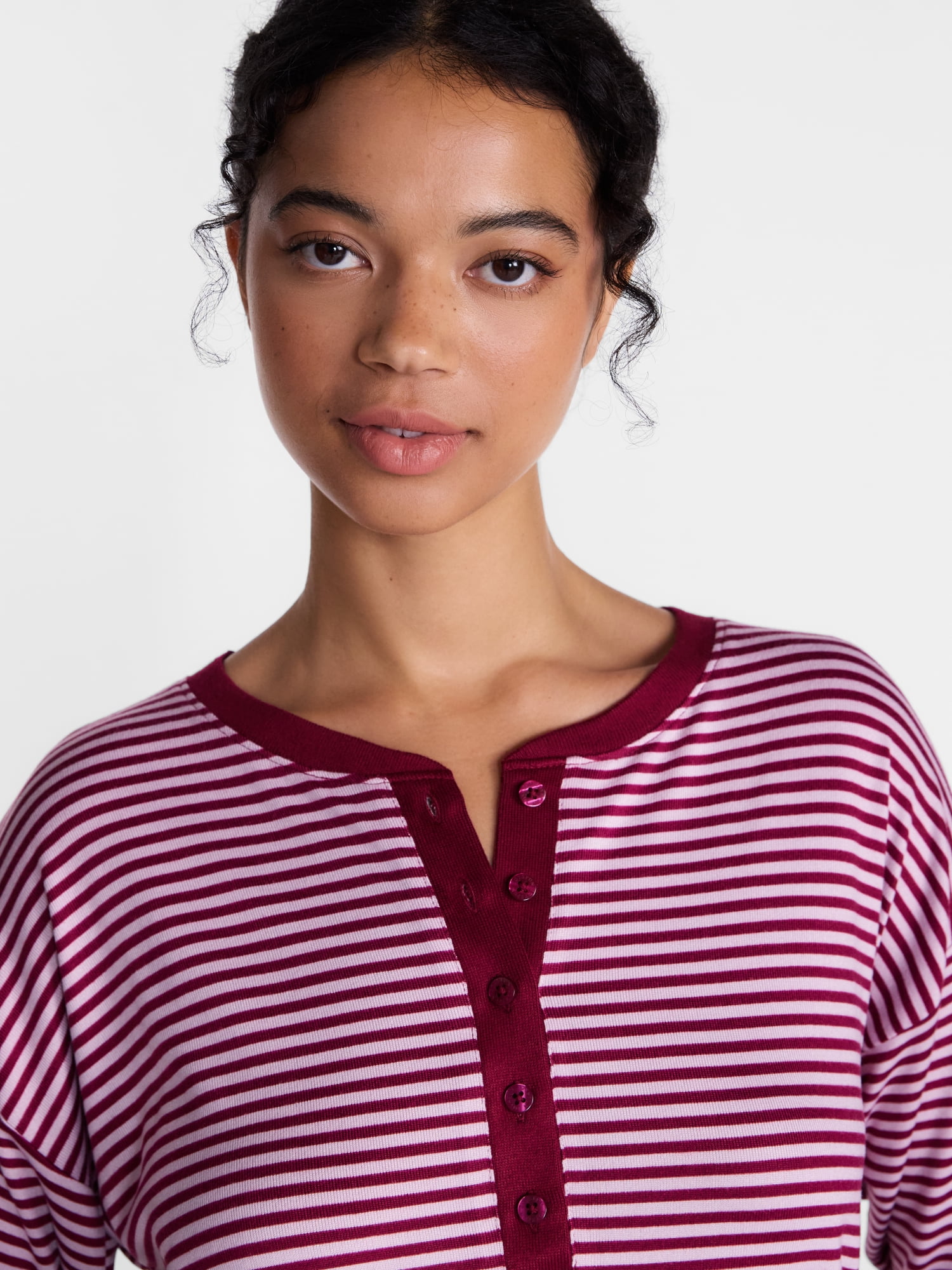 Joyspun Women's Cozy Lounge Collection Hacci Henley Top and Pants, 2-Piece Pajama Set, Sizes XS-3X