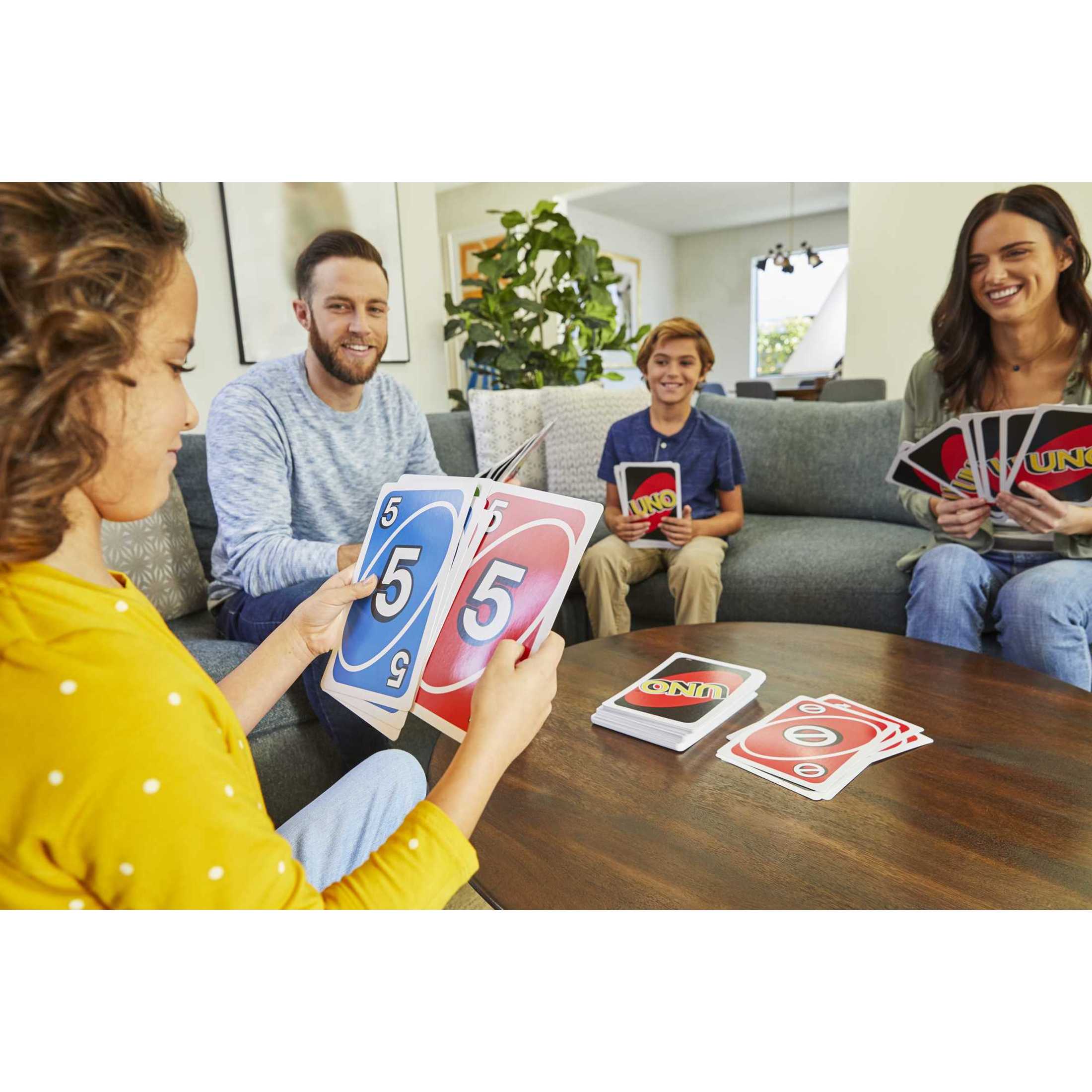 Giant UNO Card Game photo 2