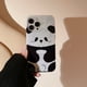 thumbnail image 4 of Funda para iPhone 15 Pro Max con un simpático dibujo animado de un panda, 4 of 8