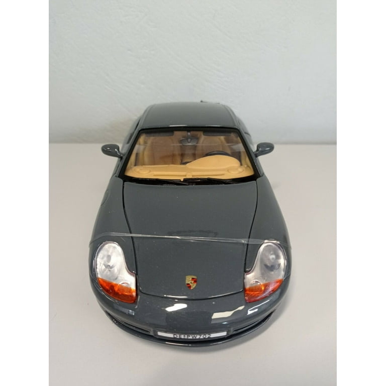 未使用❗MOTOR MAX 1999 PORSCHE 911 1:18 Motormax 1999 Porsche 911 (996) Carrera Coupe Grey Metallic