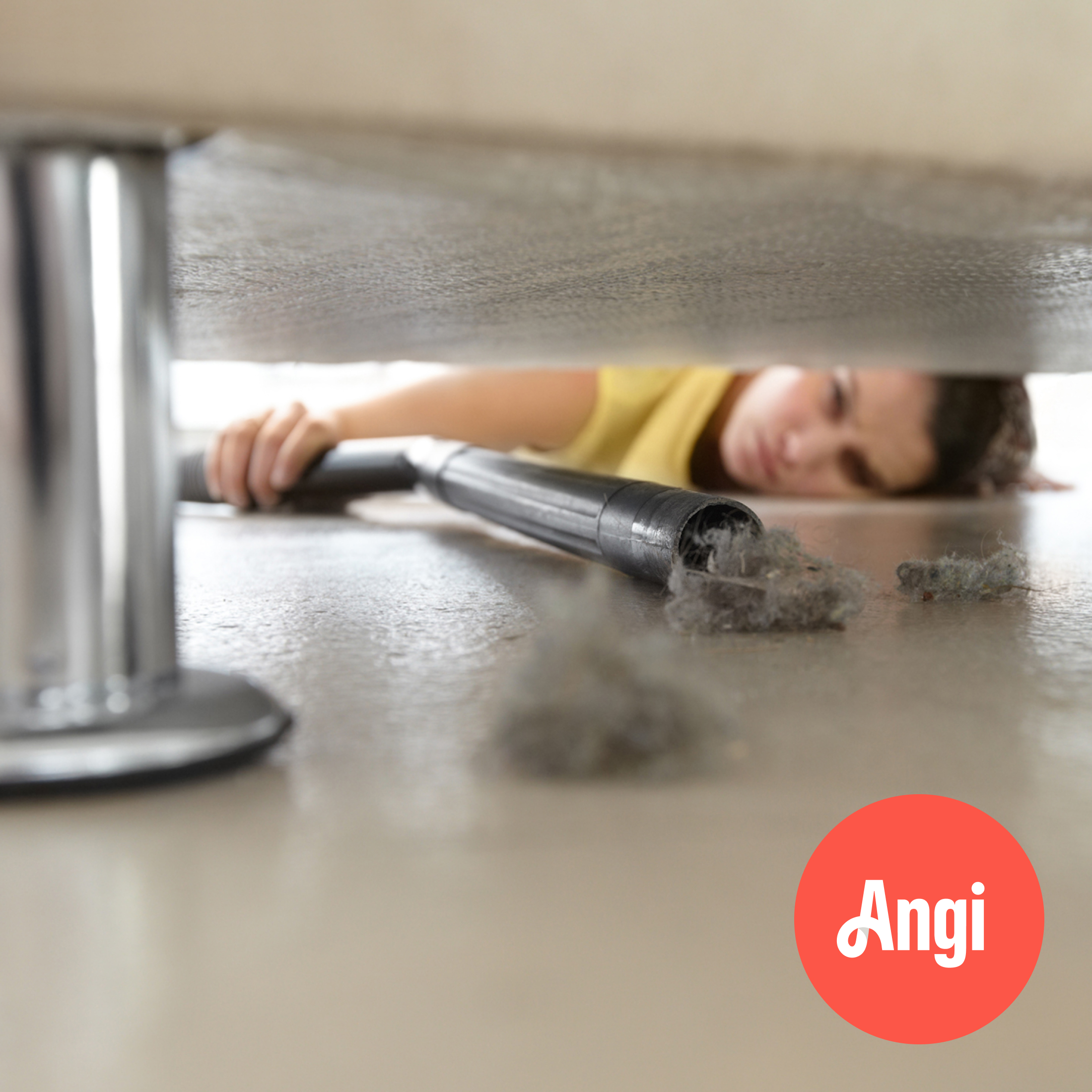 Химическое загрязнение квартиры. Химчистка ковров и ковролина. Уборка пыли в квартире. Клочок пыли. Тряпка против пыли.