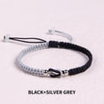 thumbnail image 1 of Fiudx Pulsera de Amor, Cuerda de Cuentas de Plata Tejida a Mano, Pulsera de Nudos Ajustables, Regal Simbólico de Amor, Regal de Aniversario de Cumpleaños, Gesto Romántico, Cómodo de Llevar., 1 of 2