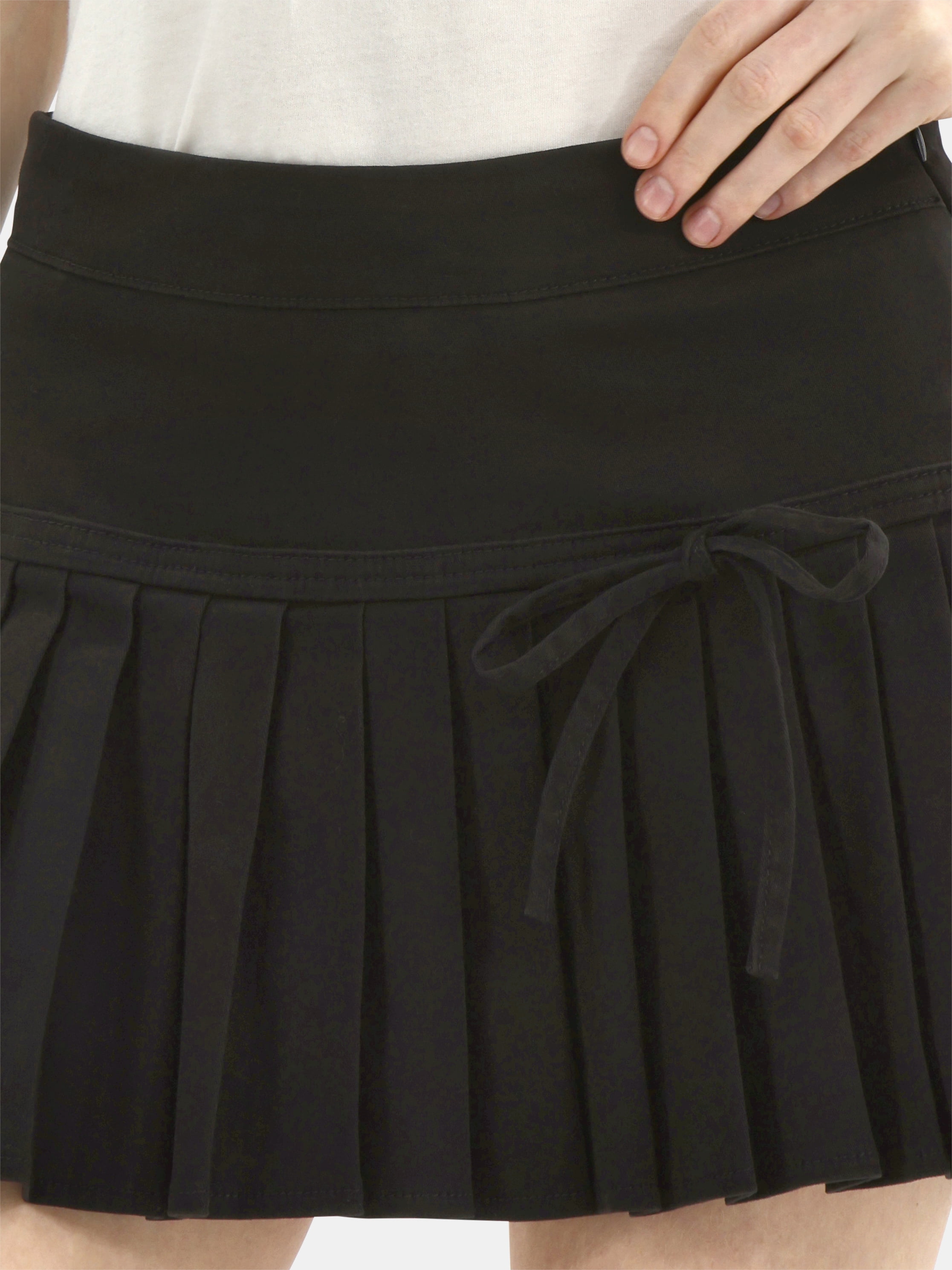 No Boundaries Bow Pleated Mini Skort, Women's