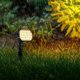 thumbnail image 5 of Lámpara solar de paisaje moderna nórdica enchufable a tierra, foco impermeable, luz LED decorativa para patio, lámpara de pared para camino de jardín, lámpara para exteriores, 5 of 5