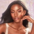 thumbnail image 2 of Brillo de Labios Charlotte Tilbury Collagen Plumping Pillow Talk, 2 of 7