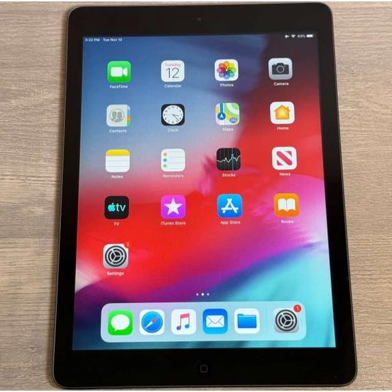 Pre-Owned Apple iPad Air - 1st Gen 16GB - Wi-Fi Only -Space Gray