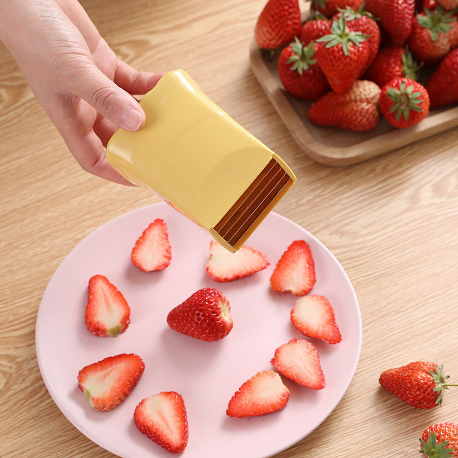 Strawberry Slice. Strawberry Dividers. Cup sliced