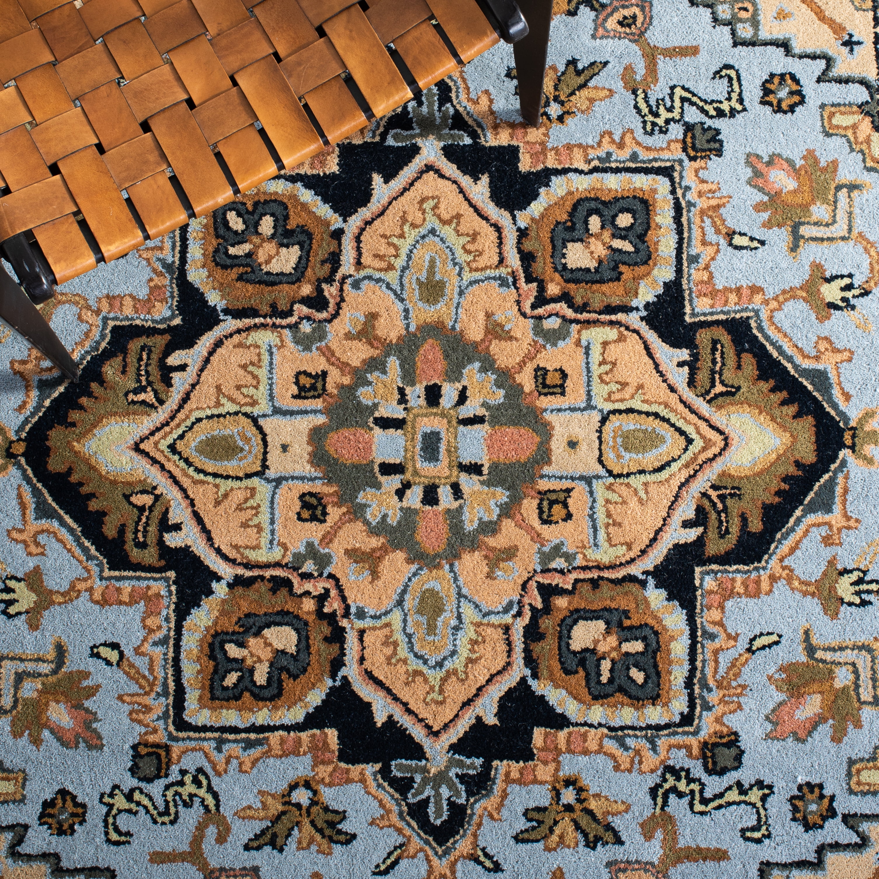 Safavieh Heritage York Oriental Wool Area Rug, Blue/Light Brown, 6' x 6' Square