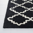 thumbnail image 5 of SAFAVIEH Chatham Howard Geometric Wool Area Rug, Black/Ivory, 4' x 6', 5 of 11