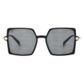 thumbnail image 1 of Lentes de Sol For Arts Sake diseño Moxie Gold Black, 1 of 3