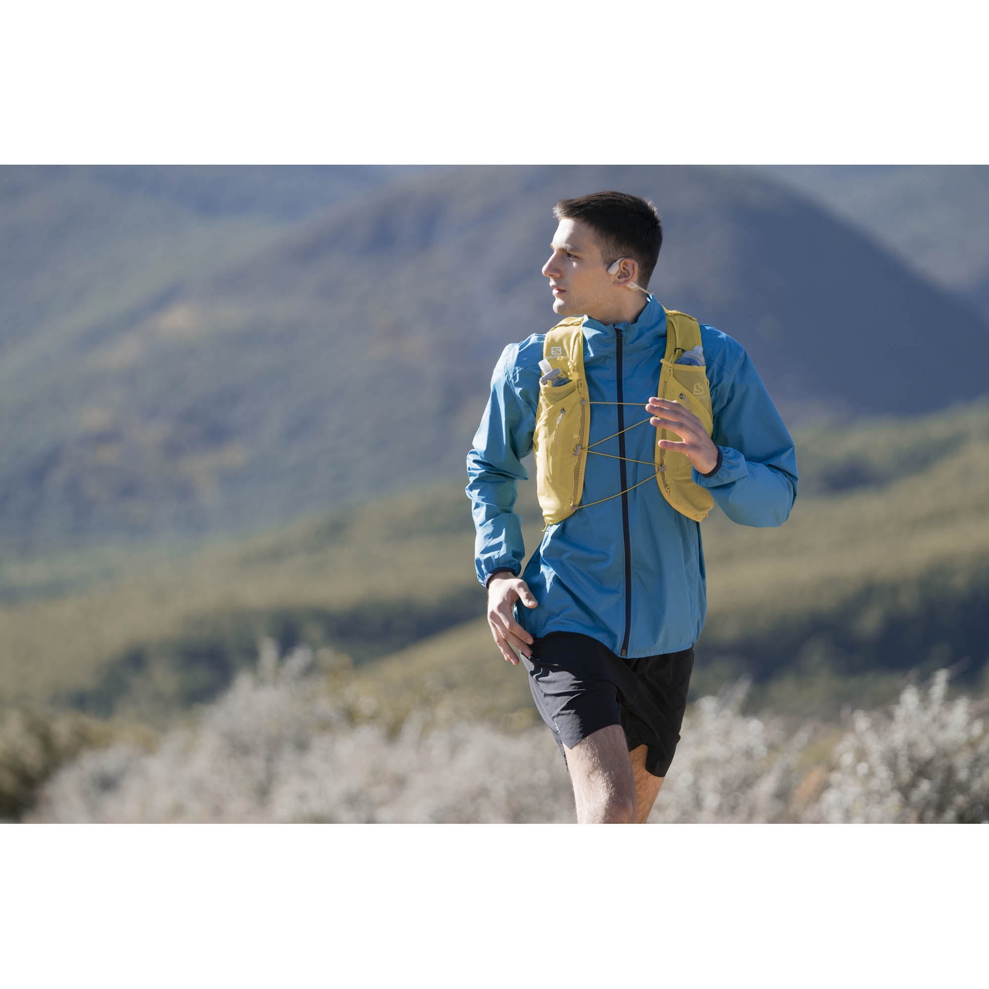 Shokz OpenRun Pro – Premium Bone Conduction Headphones - Mini - Beige