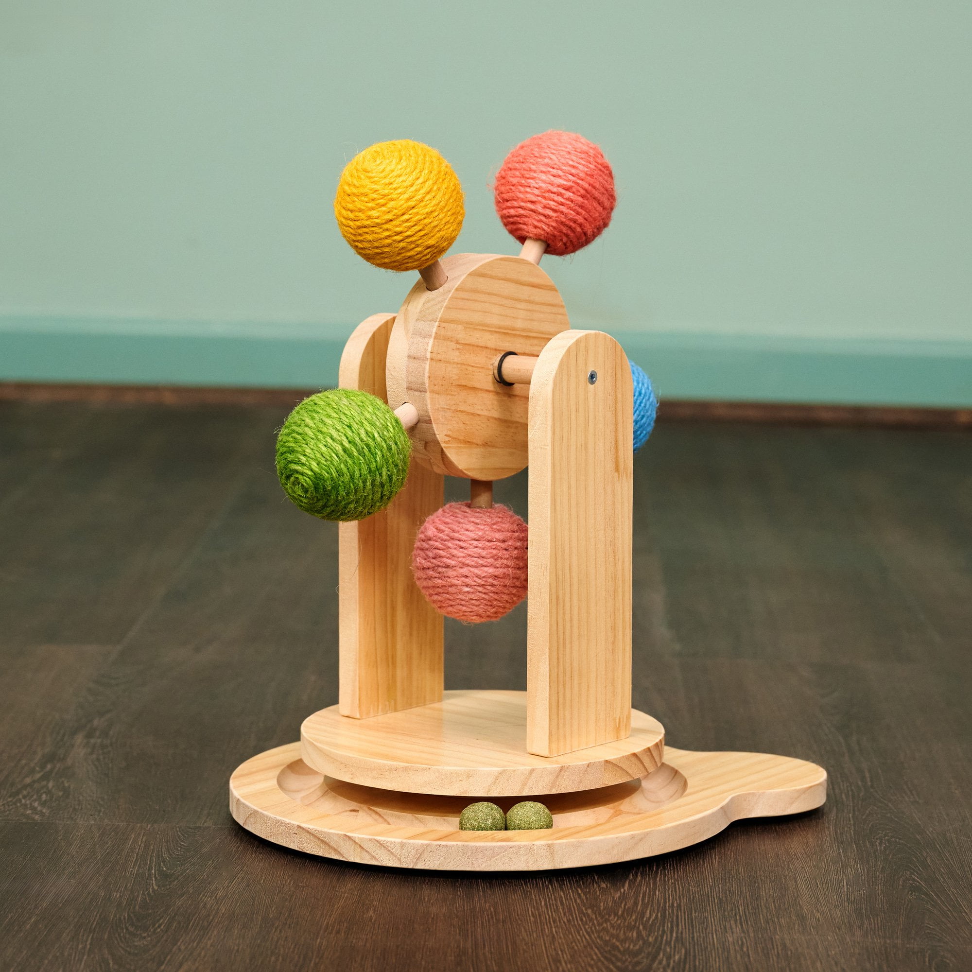 The Complete Interactive Play Center: Pinewood Ferris Wheel Cat Toy