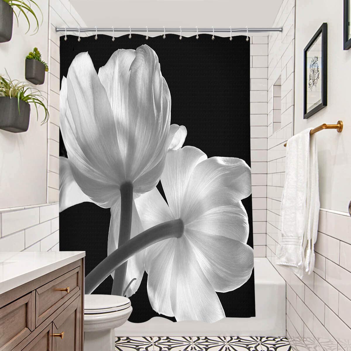 売れ筋格安 新品Stacy Fay Floral Shower Curtain， Dahila Shower