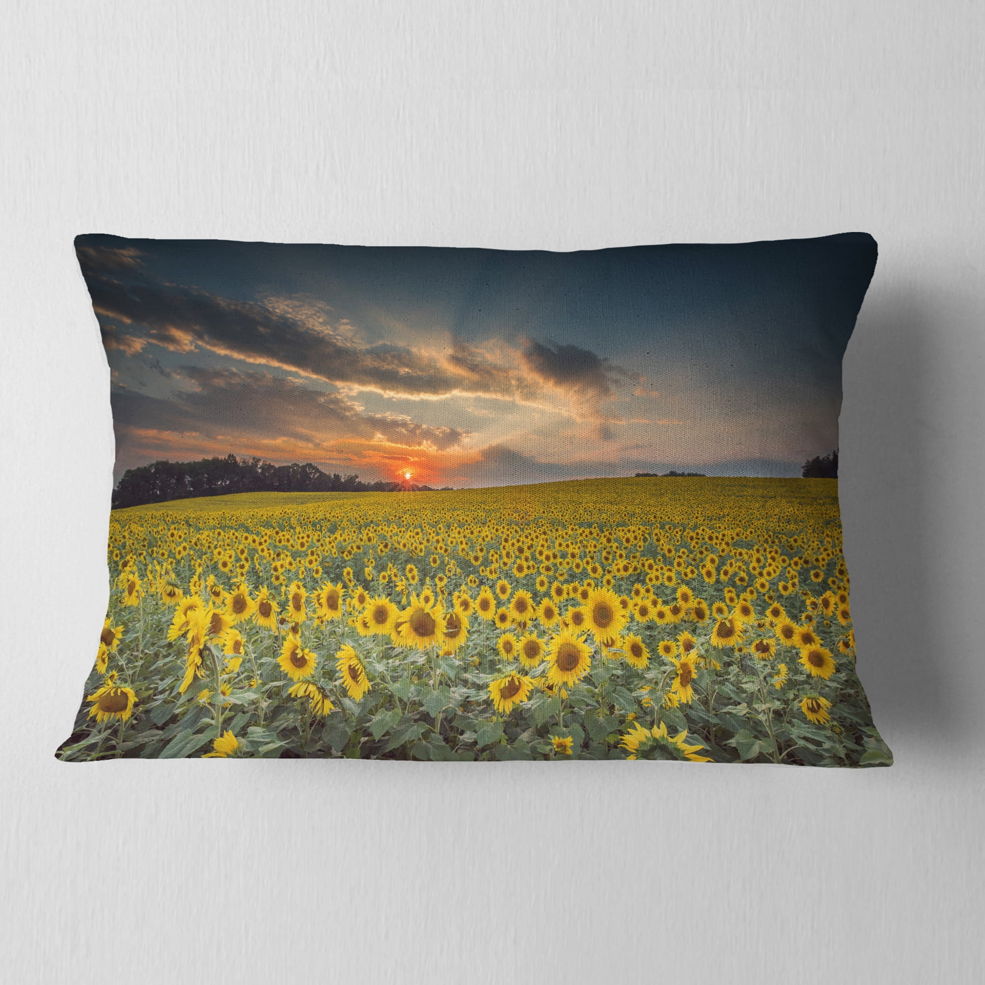 Designart Sunflower Sunset with Cloudy Sky - Landscape Printed Throw Pillow - 12x20