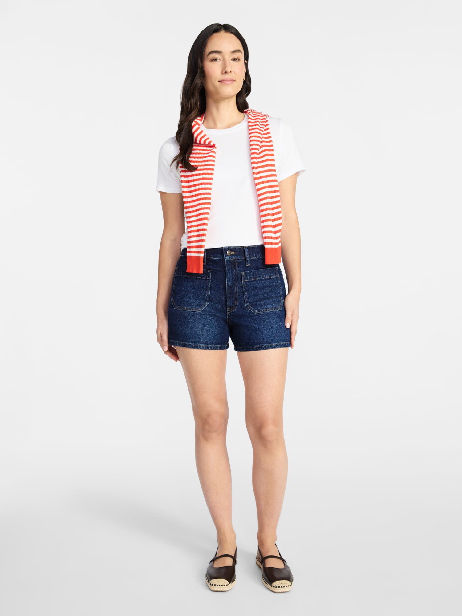 Time and Tru Women's High Rise Patch Pocket Denim Shorts, 4" Inseam, Sizes 0-20