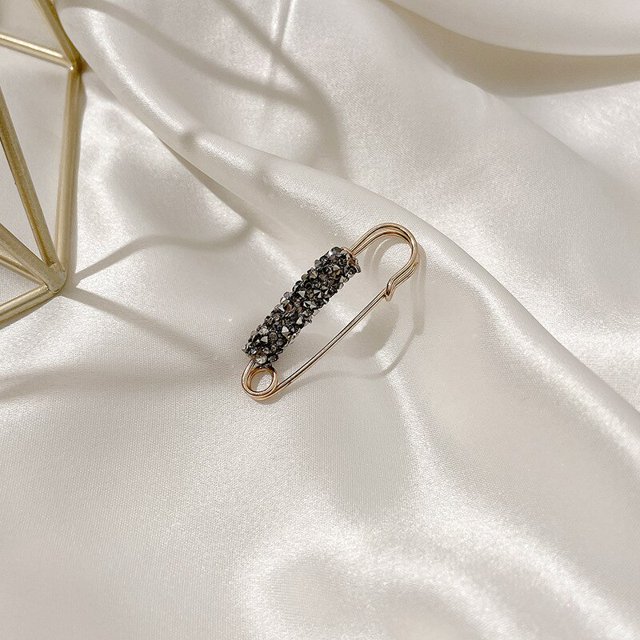 Pin de cintura brillante con diamantes de imitación para apretar la cintura, broches de hebilla de cintura con apertura más pequeña, accesorios de aleación Diy para encontrar Gao Jinjia LED