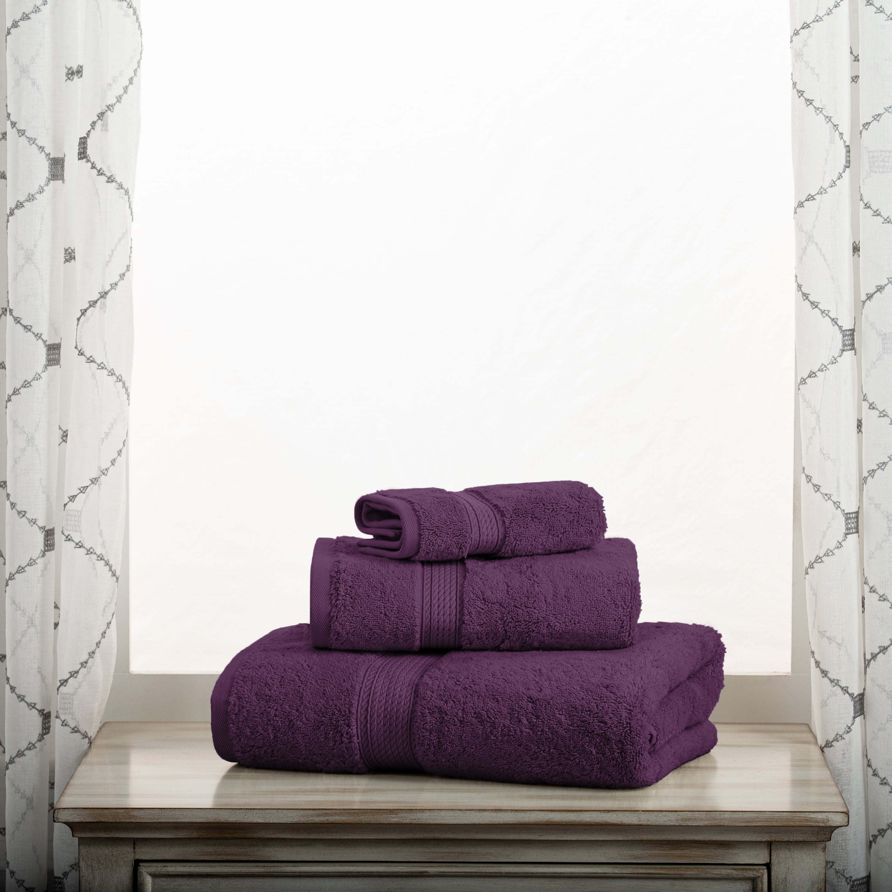 SUPERIOR Solid Egyptian Cotton 3-Piece Hand, Bath and Face Towel Set - Plum