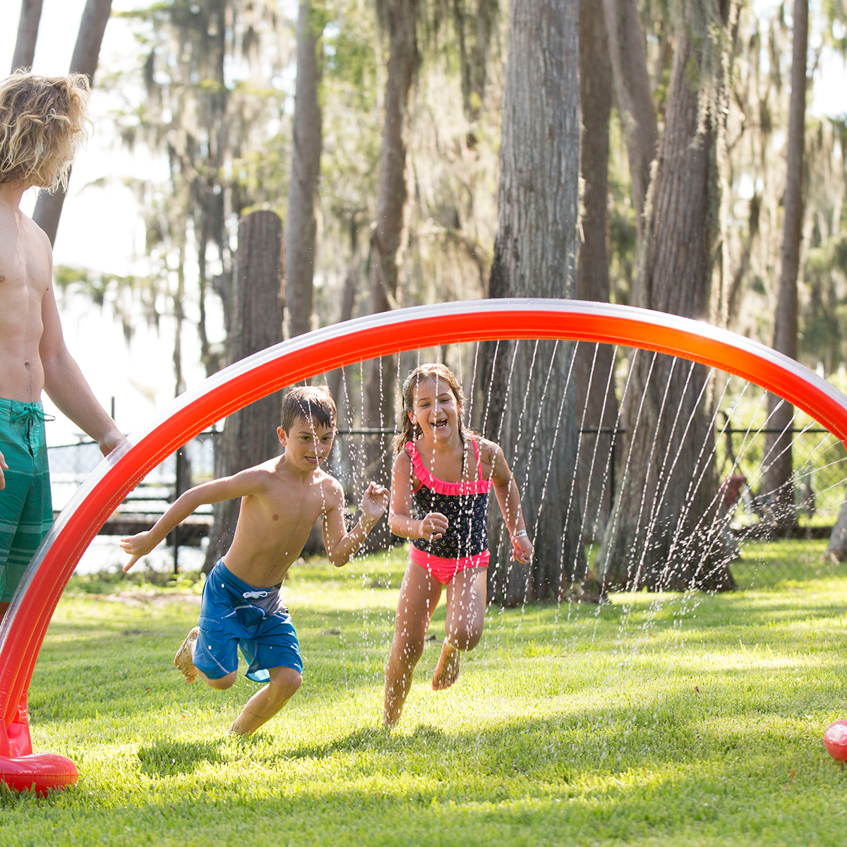 Wham-O Inflatable Outdoor Water Giggle ‘N Splash Rainbow Arch Sprinkler, Blue