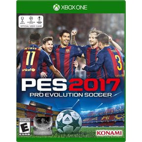 pes 2017 xbox one juego Nuevo portada frontal con jugadores del Barcelona celebrando en la cancha, gran logo PES 2017 y subtítulo Pro Evolution Soccer, balón de fútbol y logo Konami en estuche verde de Xbox One; juego de simulación de fútbol.