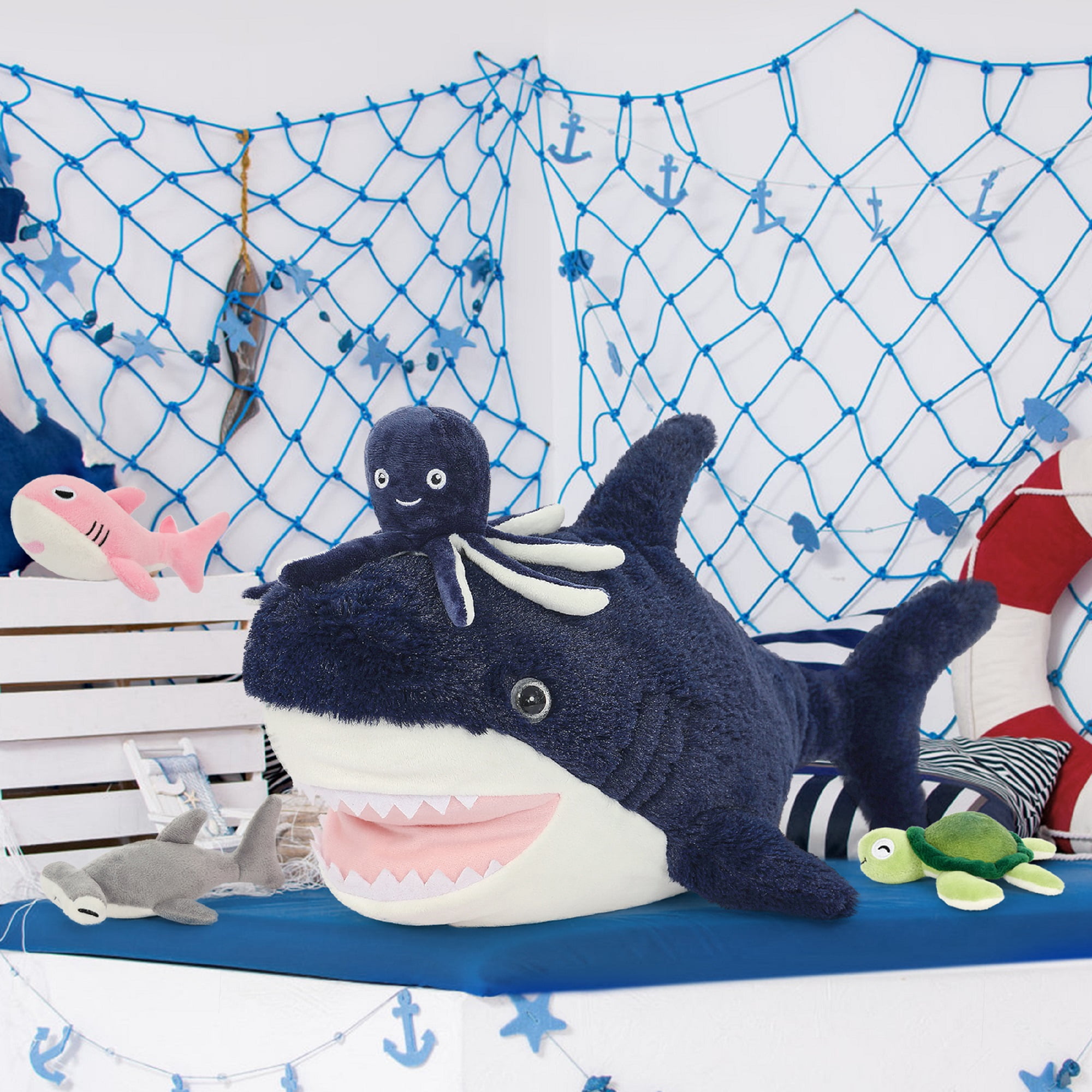 MaoGoLan 23.5" Giant Shark Plush with 4 Small Stuffed Sea Animals Plush Toy