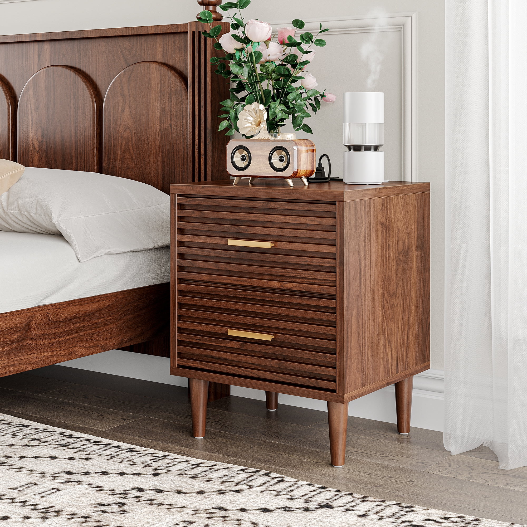 Brown Nightstand Set of 2, Fluted Night Stand With Charging Station, Mid Century Modern Night Stands For Bedroom Bedside Table, Fluted Nightstand With 2 Drawers, 19" Modern Side Table With Outlets