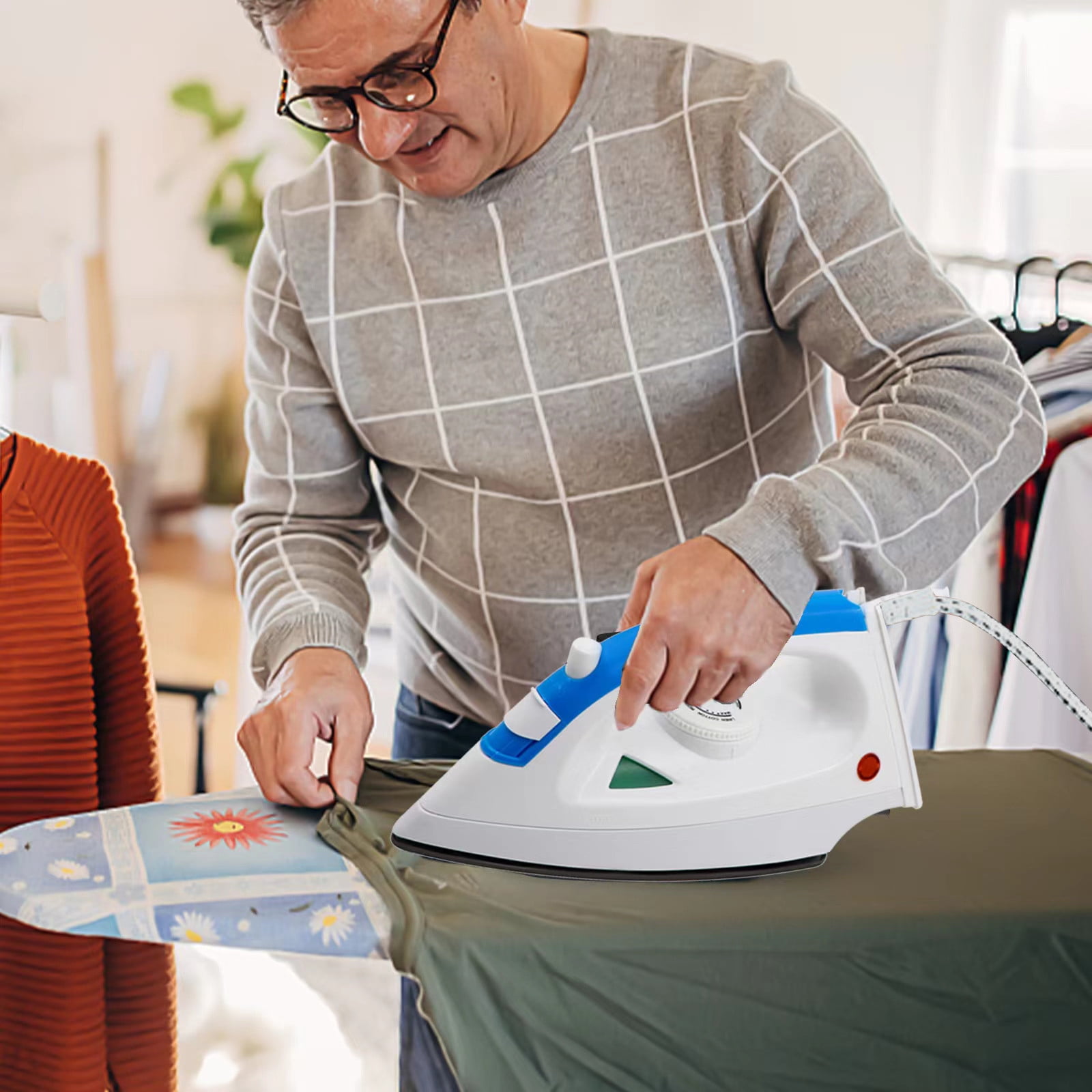 Pxyqht Household Handheld Steam Iron Portable 1200W with Five Temperature Settings Nonstick Soleplate for Effortless Ironing of Various Fabrics Lightweight Design Ideal for Home Use