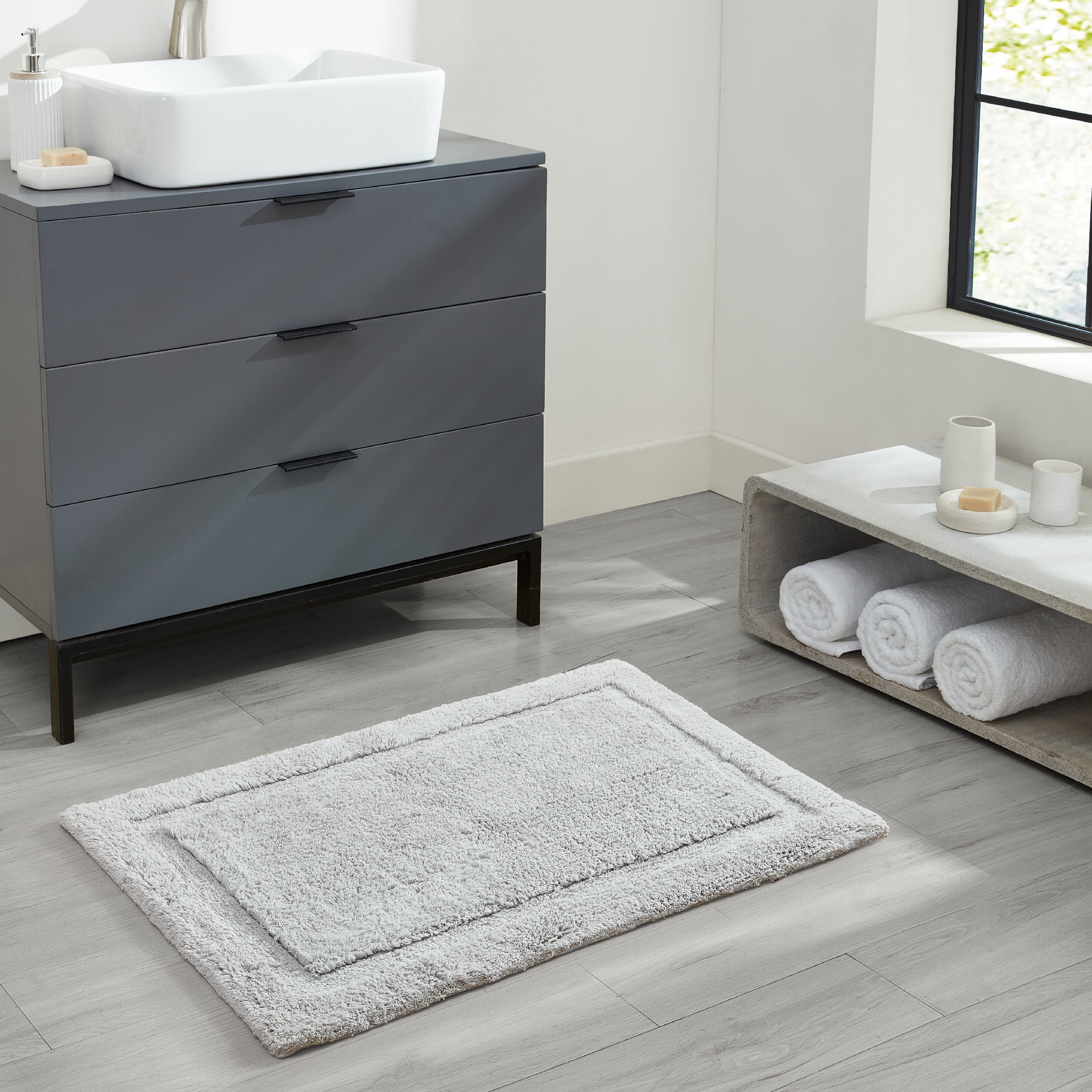 Jean Pierre New York Lydia Border 100% Cotton Bath Mat - Non-Slip Bath Rug - Light Gray - 17"x24"