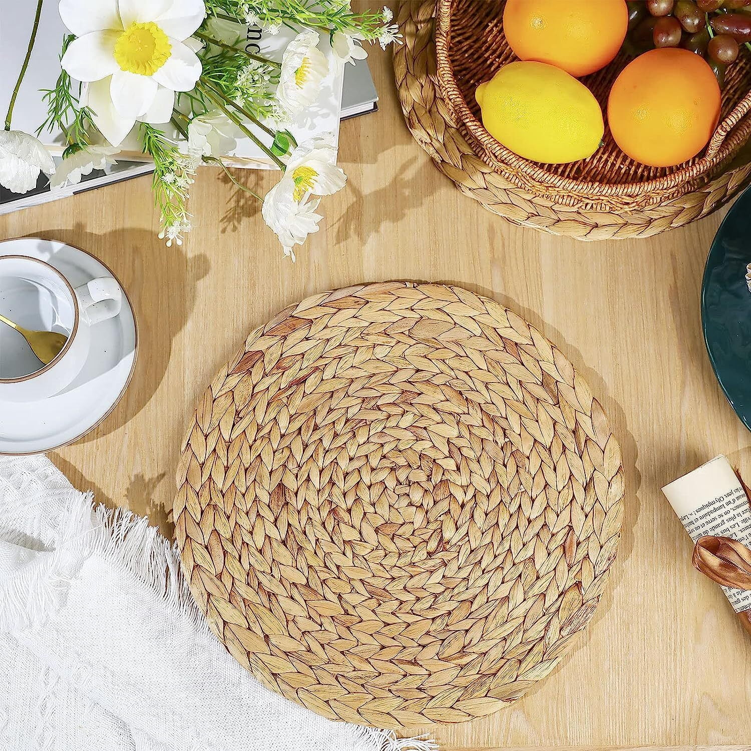Round Woven Placemats Boho Rustic Placemats Braided Round Placemats Water Hyacinth Heat Resistant Non-Slip Table Mat for Dining Table Home Wedding Indoor Outdoor, 12 Inch (4 Pieces)