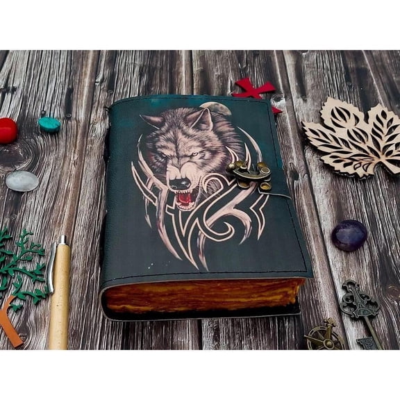 Wolf Embossed Handmade Leather Journal – 7x5 Antique Writing Notebook, 200 Pages Blank Paper Diary Gift for Men & Women