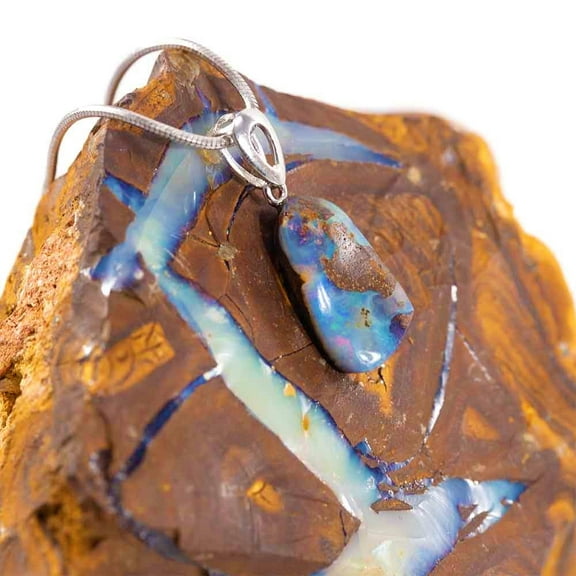 MAJESTIC MOUNTAIN RANGE STERLING SILVER NATURAL AUSTRALIAN SOLID BOULDER OPAL NECKLACE