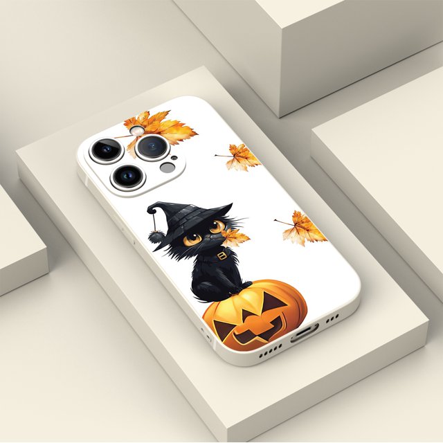 "Destaca entre la multitud con esta llamativa funda plateada mate para iPhone"