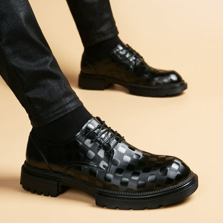

New round toe men‘s shoes British style Business black all-match casual men‘s shoes fashionable shoes expenditure one-piece delivery