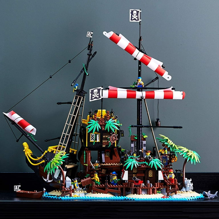 Pirates of Barracuda Bay 21322 | Ideas | Buy online at the Official LEGO®  Shop US