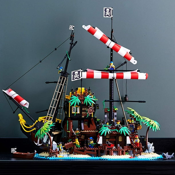 LEGO 6316404 Ideas Pirates of Barracuda Bay Pirate Shipwreck Kit for Display 21322