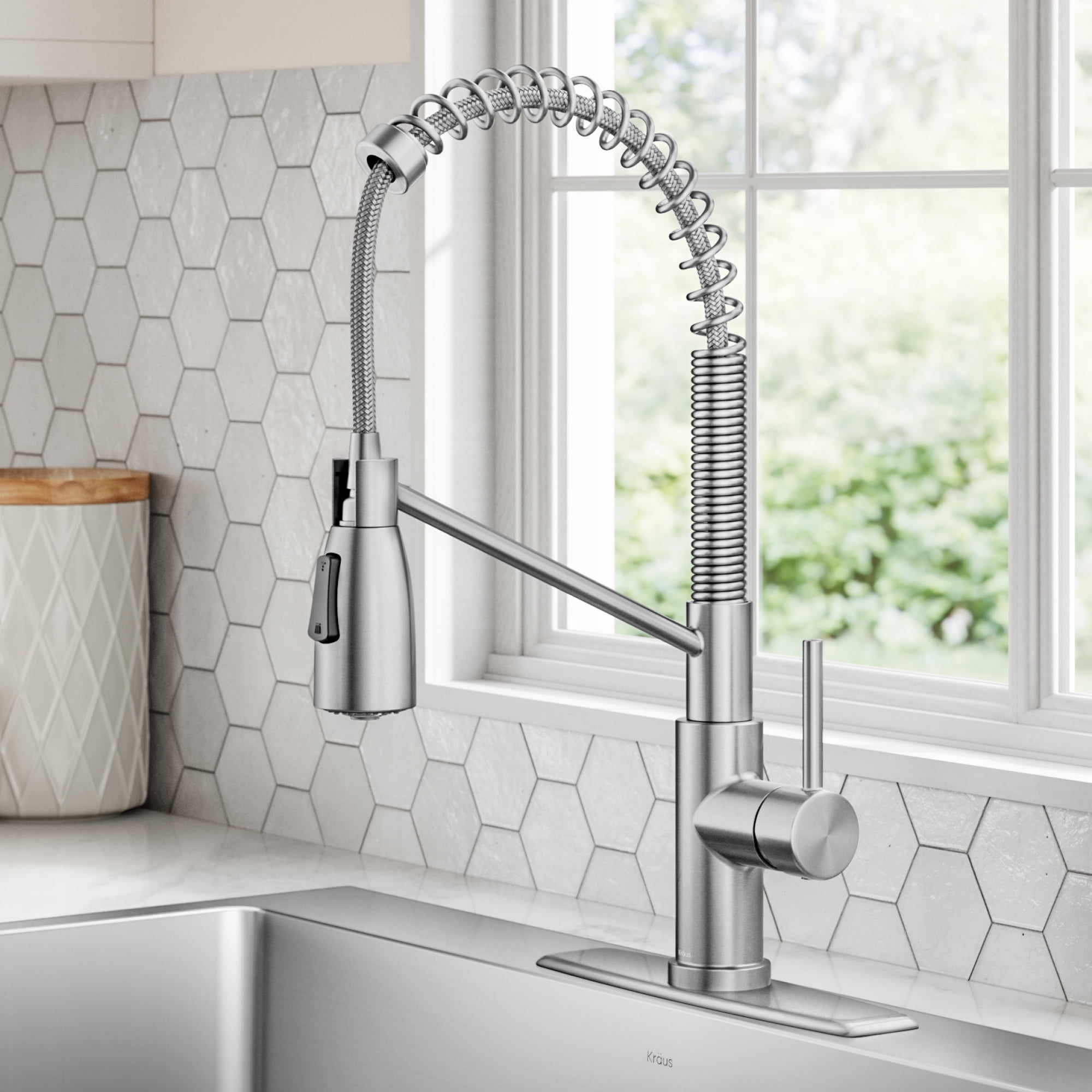 KRAUS Commercial Style Single Handle Pull-Down Kitchen Faucet in Spot-Free Stainless Steel