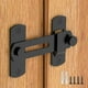 thumbnail image 1 of Cerradura de puerta corrediza de granero con giro de 180 grados para privacidad: cerraduras y pestillos seguros para puerta de granero, puerta para mascotas, baño, exterior, garaje, ventana（2pcs), 1 of 4