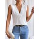 thumbnail image 1 of Blusa Sin Mangas Con Cuello En V Blanco Para Mujer, 1 of 30