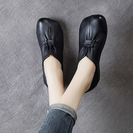 

Women‘s Slip-on Flat Loafers Soft Sole Beanie Shoes Retro Faux Leather Shoes