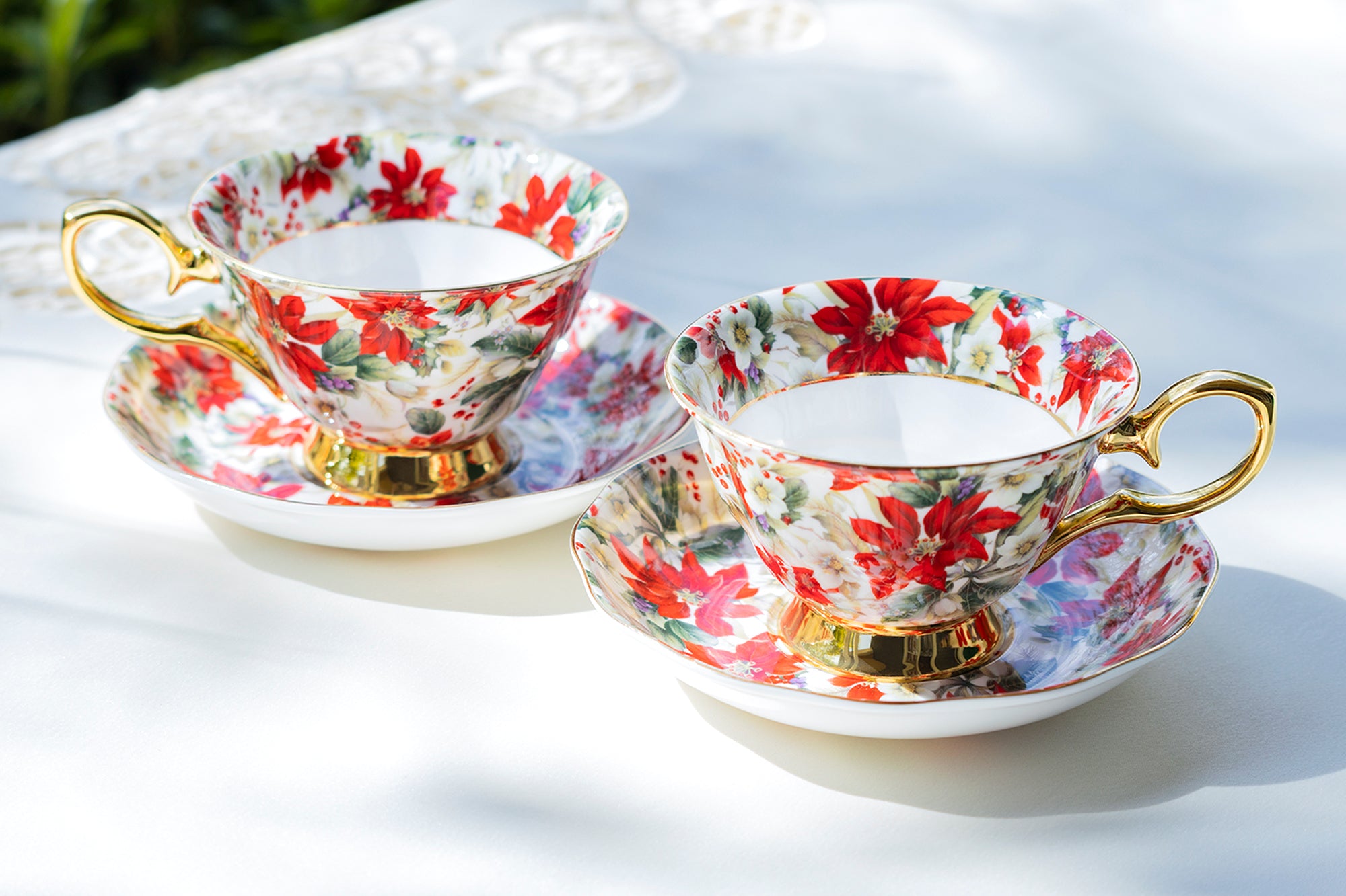 Poinsettia Chintz Gold Bone China Tea Cup & Saucer Set - 7 Oz Capacity, Dishwasher Safe