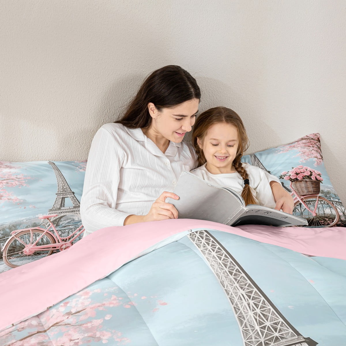 Manfei Paris Eiffel Tower Bedding Comforter Set for Girl, Pink Romantic Bike Twin Comforter Sets, Blossoms Flower Floral Reversible Bedding Set, Luxury Bedroom Decor, 2pcs